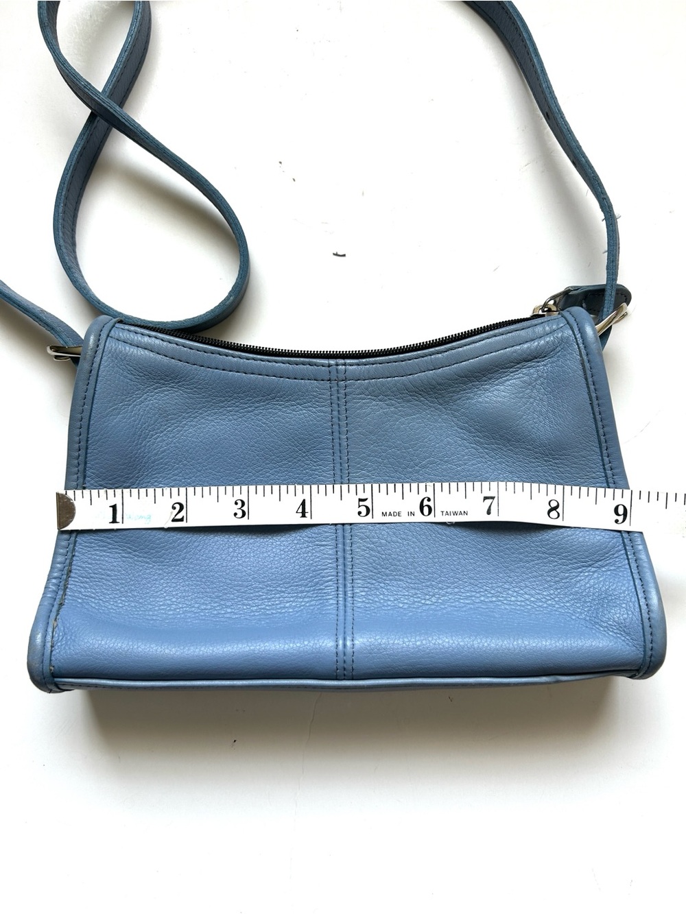 Coach Vintage 4104 Blue Leather Crossbody Bag 90s - Picture 9 of 10